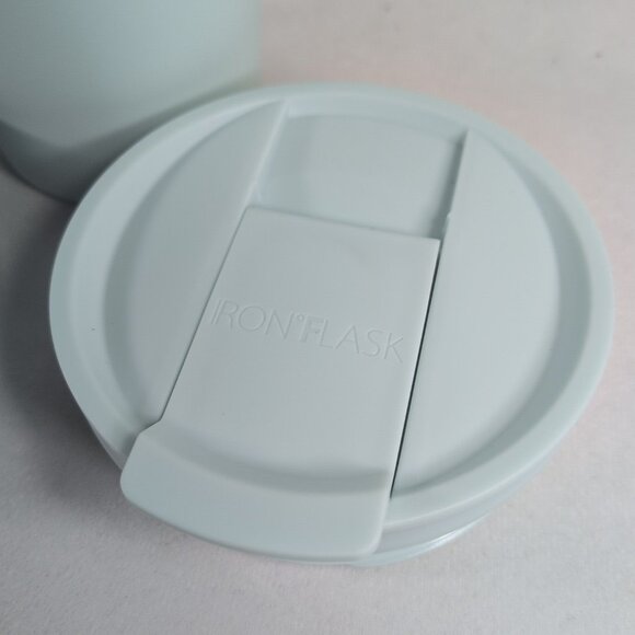 Iron Flask Copilot Tumbler Water Bottle Light Blue 40 Oz Set 2 Lids With Box NOB - Picture 8 of 13